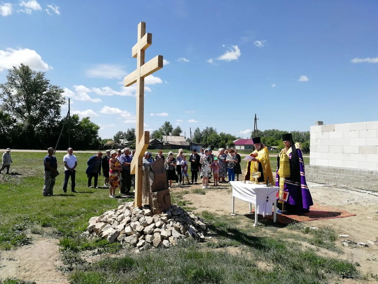 Погода п масальский локтевский. Село Покровка Локтевский район храм. Колос Рубцовский район. ООО Колос Локтевский район Алтайский край. Церковь с.Покровка Локтевский район Алтайский край.