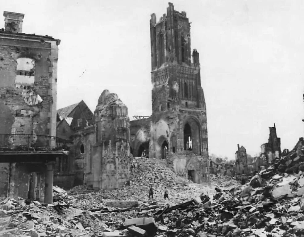 Руины Франции 1944. Руины Нормандии 1944. Руины Германии 1945.