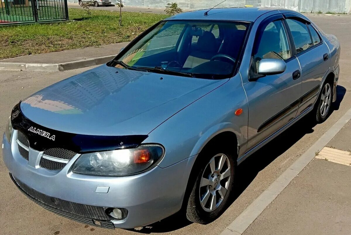 Ниссан 2005 г. Ниссан Альмера 2005. Ниссан Альмера 2005г. Nissan Almera n16 Рестайлинг. Ниссан Альмера 2005 года.