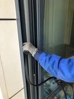 Поменять окна видео