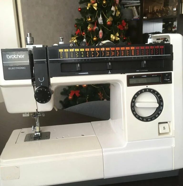 Brother vx. Швейная машина brother vx 2080. Brother 880 швейная машина. Швейная машинка brother vx 2080 ремень. Швейная машинка brother vx 2080.
