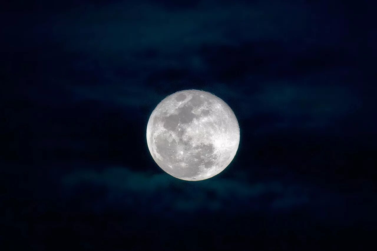 Lune d. Красивая Луна. Полнолуние. Полная Луна. Луна полнолуние.