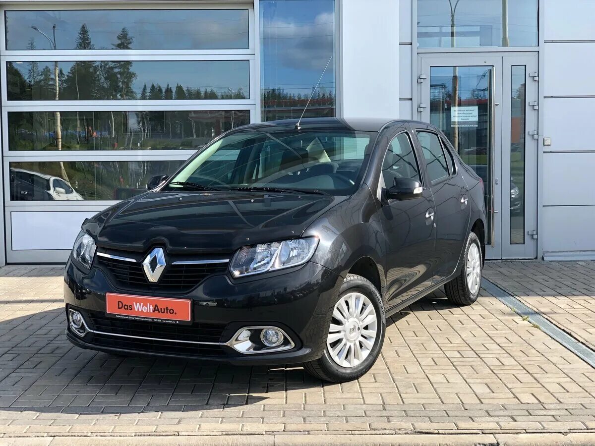 Продажа новый рено. Renault Logan 2. Renault Logan II 2014. Renault Logan 2014. Ренаулт Логан 2.