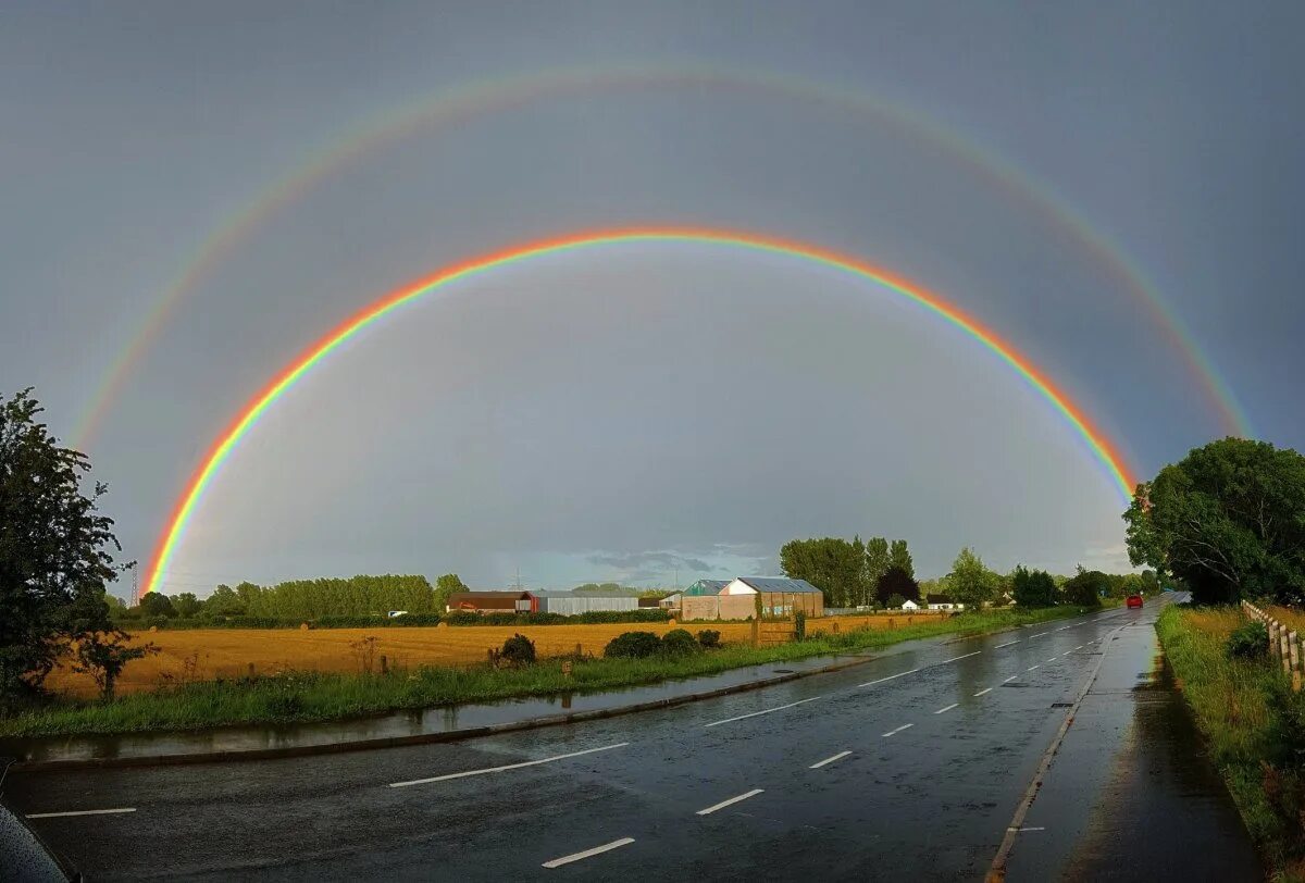 Фотографии радуги. Природное явление тройная Радуга. Красивая Радуга. Радуга в природе. Двойная Радуга.