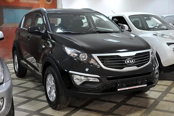 Купить киа спортейдж механика. Kia Sportage 2015 серый. Кия Спортейдж серая 2015. Кия Спортейдж 2015 механика. Kia Sportage 2011 года механика.