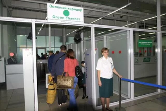 таможня на границе. пункт пропуска таможенного контроля. пункт пропуска на границе. таможенный пост мапп торфяновка. таможенный контроль товаров и транспортных средств.