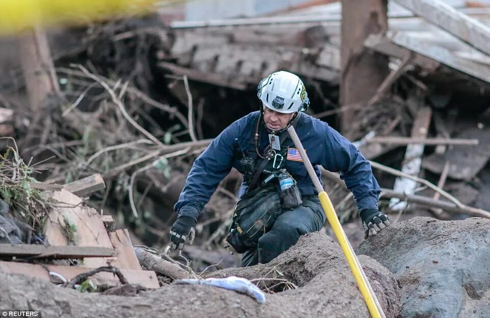 Damage rescue. Rescue worker.