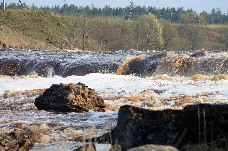 Ульяновка ленобласть. Ульяновка ленобласть. Ульяновка, коттеджный посёлок ульяновка. Саблинский водопад ленинградская область. Водопады в ленинградской области саблино.