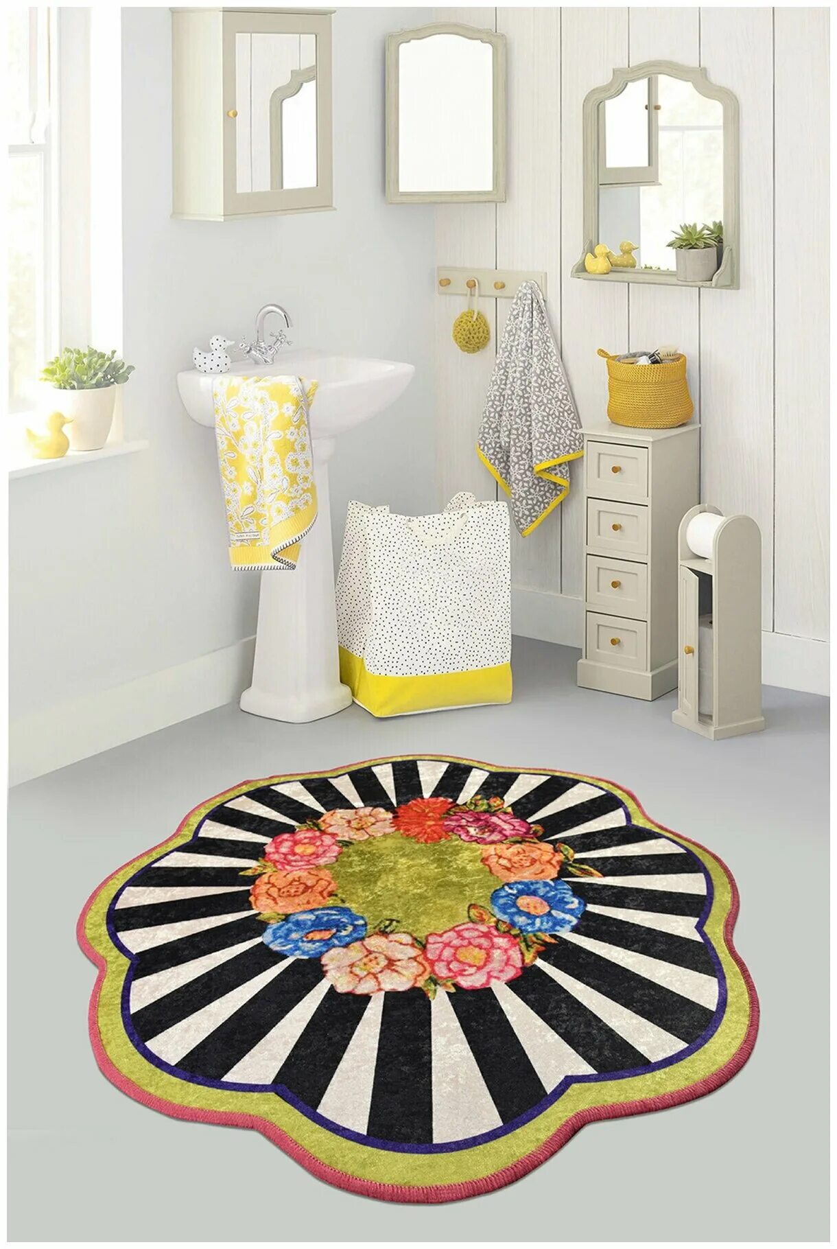 Нестандартные отзывы. Chilai Home коврик для ванной круглый. Ковры нестандартной формы. Круглые коврики для ванной 100х100. Ковры нестандартной формы пион.