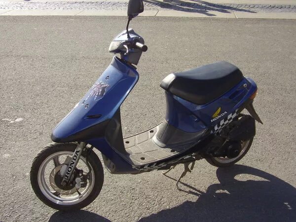 Колеса honda dio. Ямаха джог 34. R12 на хонду дио. Honda Dio 12 колеса. Хонда дио 12.