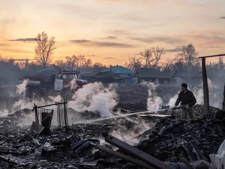 Бобровский район Мечетка пожар. Пожар в Мечетке Воронежской области. Воронежская область Бобровский район пожар. Пожар в Бобровском районе. Хлопки в воронежской области