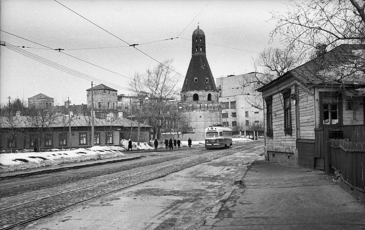 Ухтомская 20 москва. Симоновский монастырь Восточная улица. Симоновский монастырь в Москве. Старый Симоновский монастырь Москва. Симонов монастырь Даниловский район.