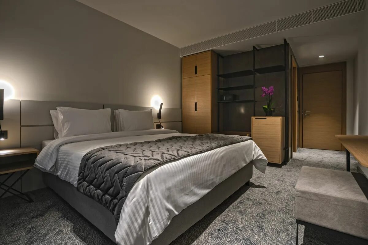 Моне, отель 4*. Мона плаза. Отель mona plaza белград. Мона плаза. Мона плаза.