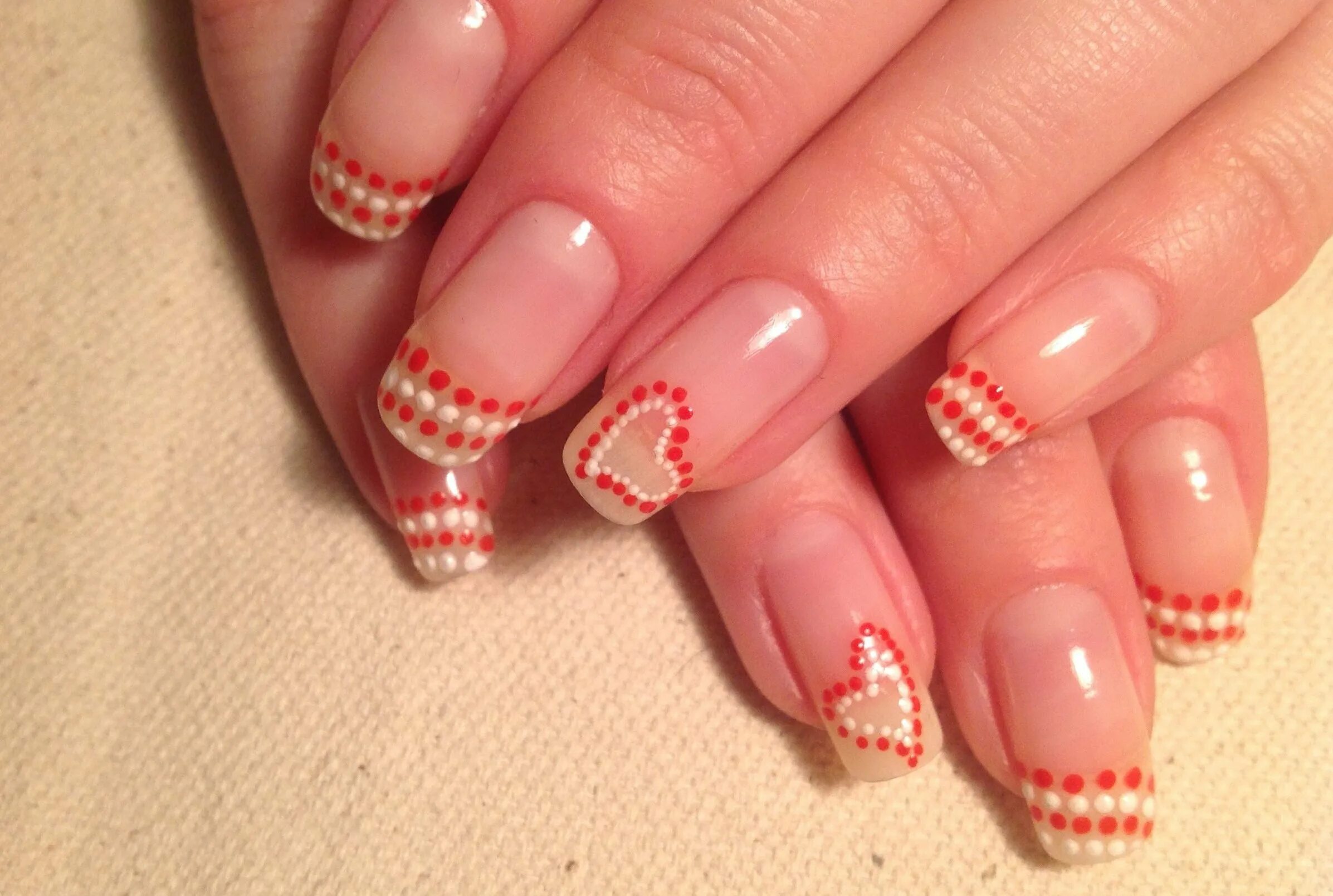 френч на ногтях новичкам. нестандартный французский маникюр. красивый френч пошагово. дизайн ногтей в домашних условиях. френч маникюр пошагово.