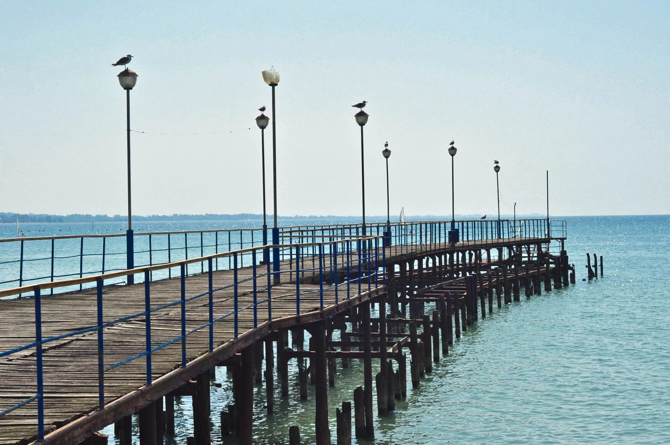 пляжа лайтхаус абхазия. абхазия сухуми море пляж. абхазия сухум море. сухум центральный пляж. абхазия сухуми море пляж.