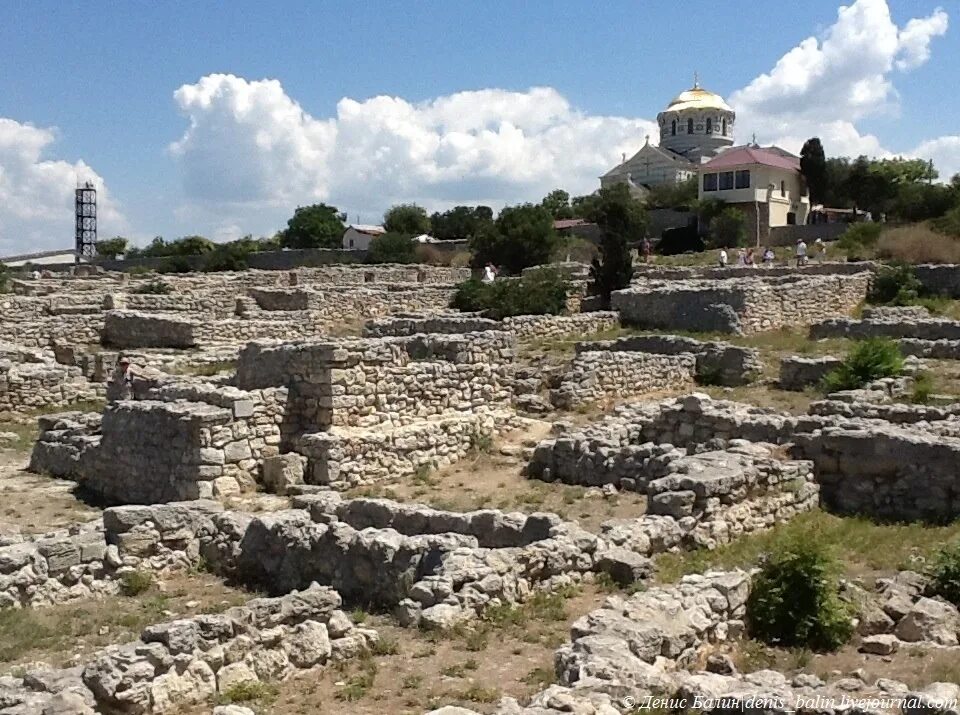 На месте какого современного города находился херсонес