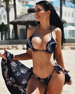Dinner!. 💖 💖 💕 💕 👍 👍 Hot Bikini, Mini Bikini, Bikini Beach, Bikini Gi...