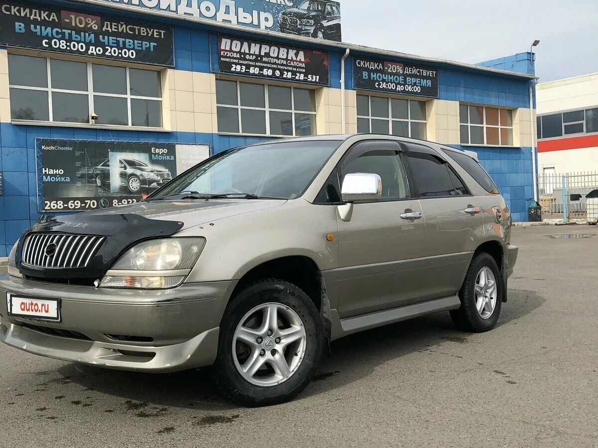 Toyota harrier 1 поколение. Тойота Харриер xu10. Toyota Harrier 1. Toyota Harrier 1998. Toyota Harrier первого поколения.