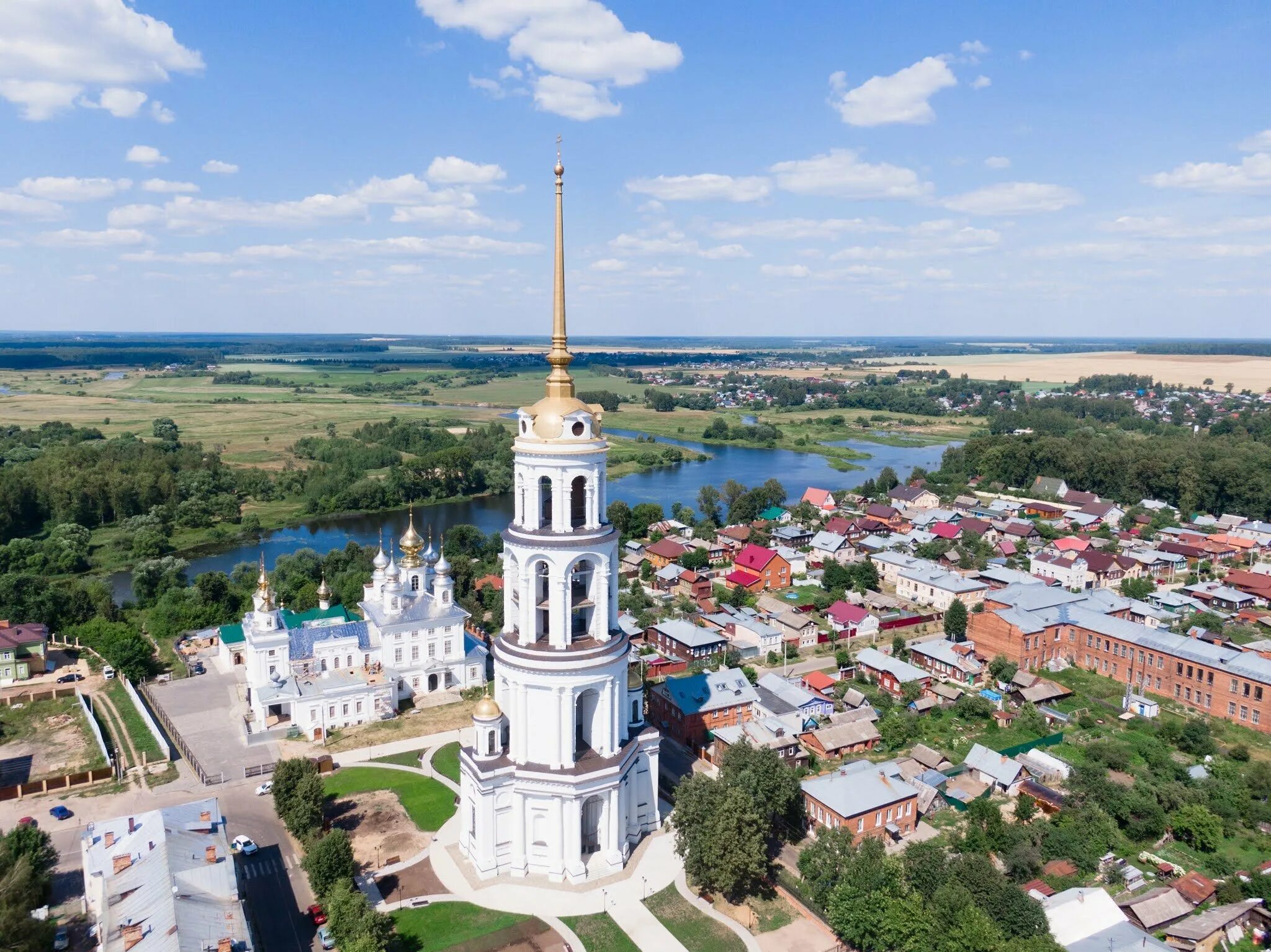 Малые города ивановской области. Шуя колокольня Воскресенского собора. Ивановская область город Шуя колокольня.