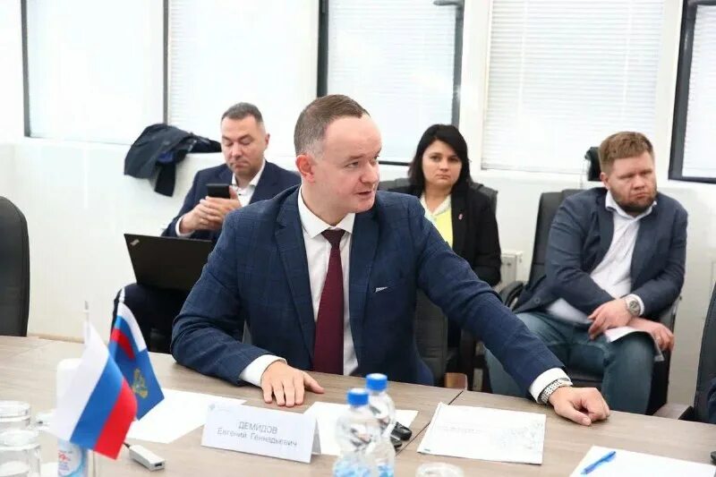 Директор стратегического развития. Риск мониторинг казначейство. Начальник казначейства. Первый заместитель директора. Межрегиональное контрактное управление федерального казначейства.