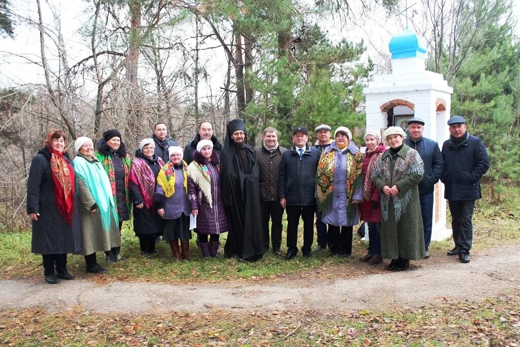 Родники вместе. Деревня Онбия Заинский район. Родник село Бима. Церковь в деревне Слобода Заинского района. Соляной Родник Чистополь.