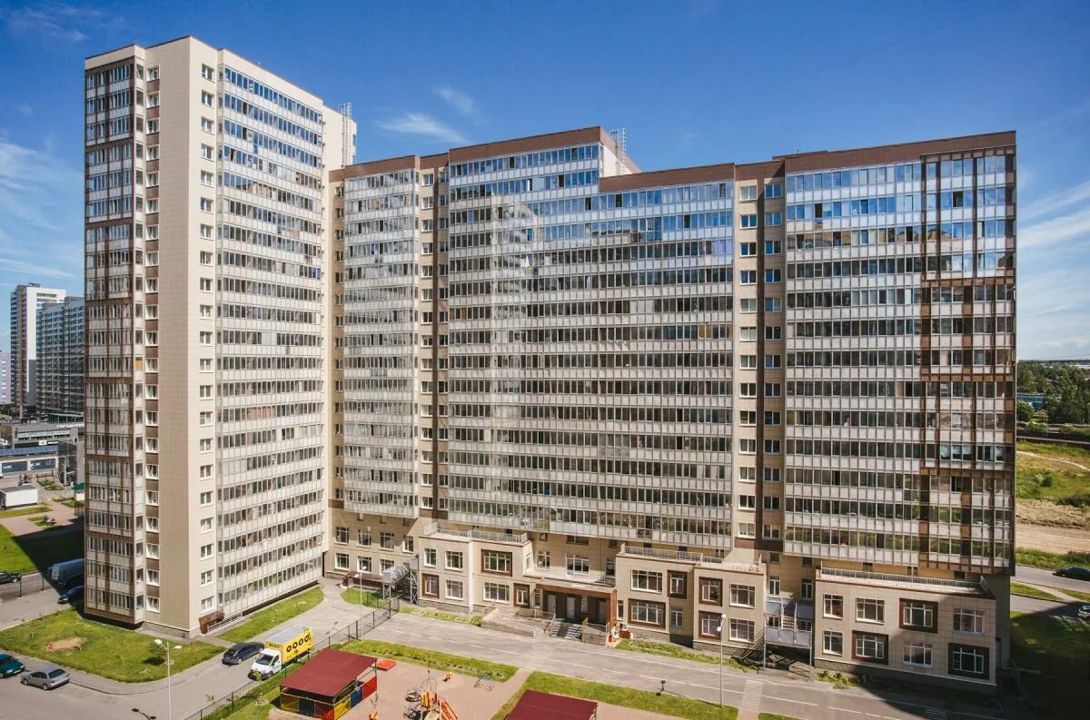 девяткино аллея. девяткино аллея. жк девяткино 2. девяткино, мурино, охтинская аллея дом 8. аллея на екатерининской улице в мурино.