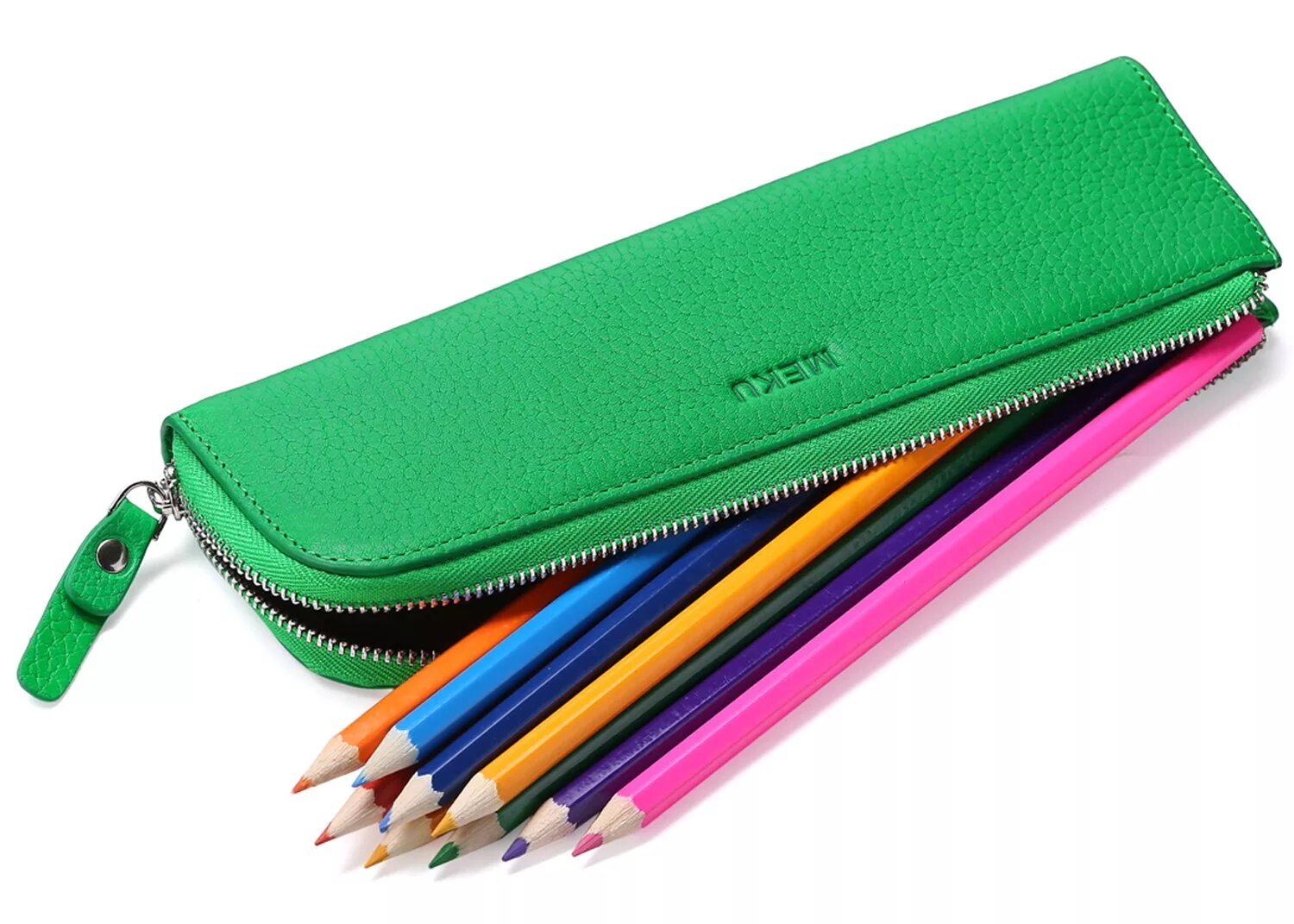 Pencil 2 case. Пенал. Пенал для детей. Пенал для карандашей. Карандаши и ручки в пенале.