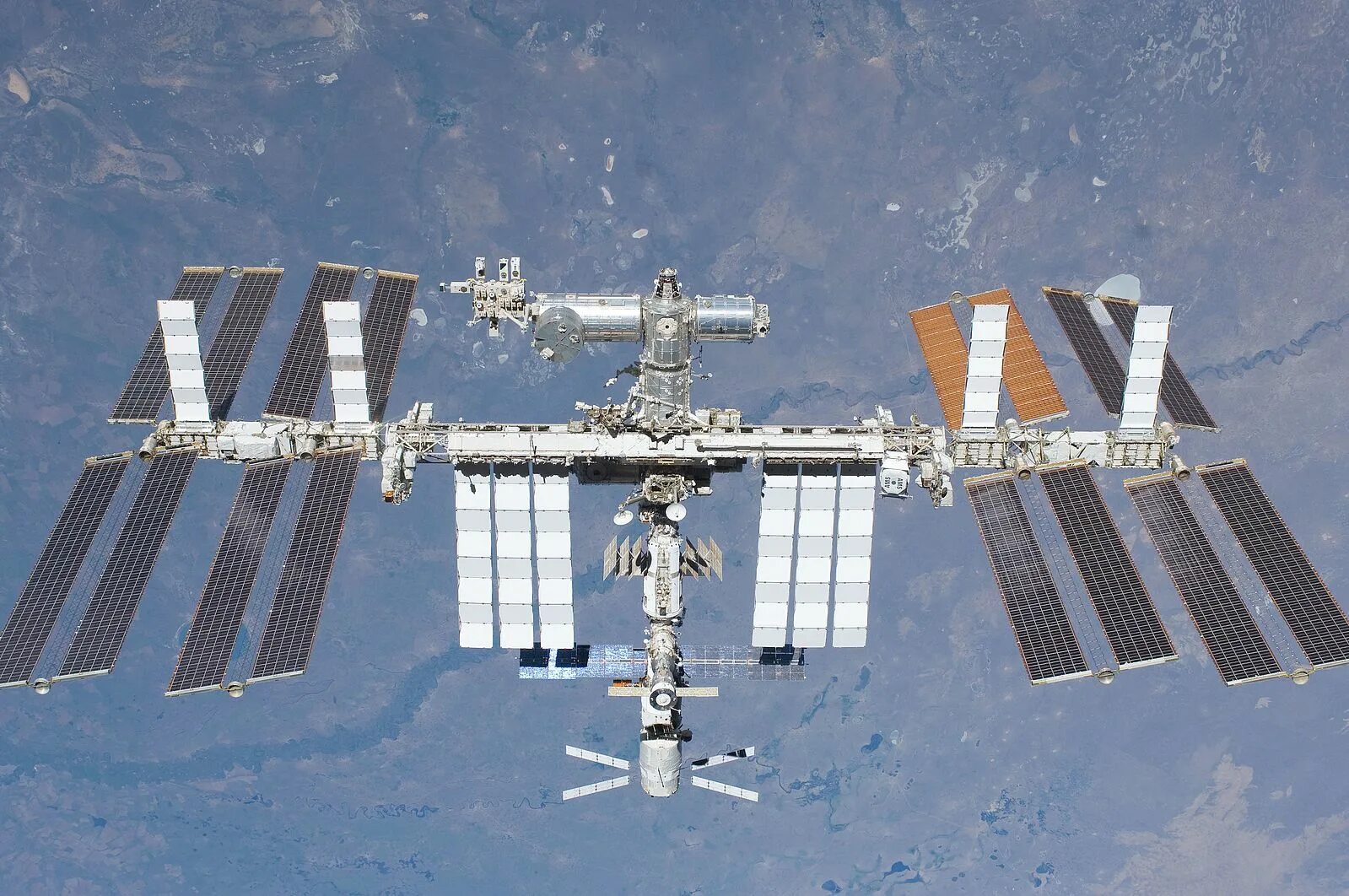 Space station. Международная Космическая станция МКС. Международная Космическая станция ISS. Станция Альфа МКС. МКС 2.0.