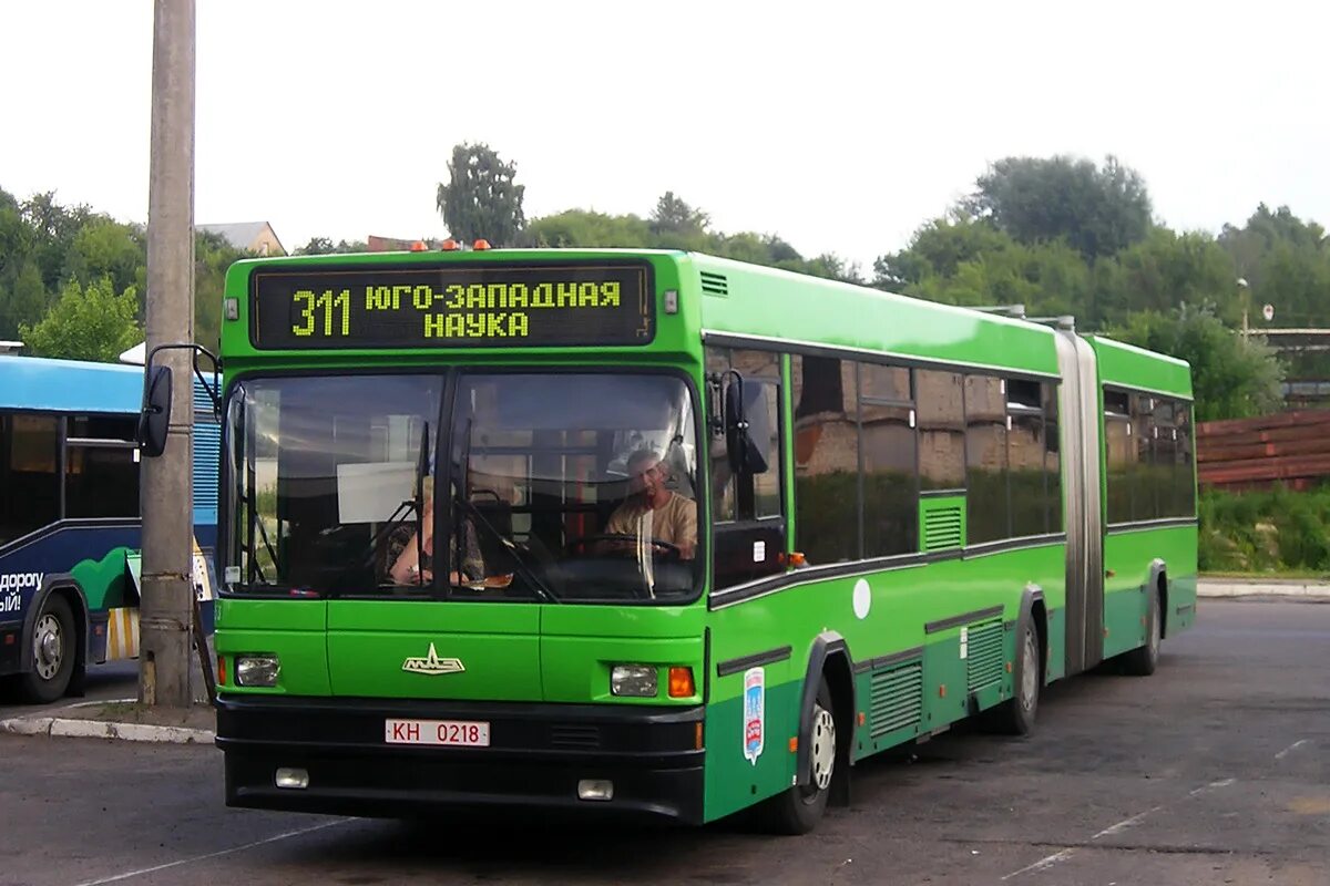 Автостанция юго западная минск. Маз 105. маз 105.060. автобус маз 105 060 минск. маз-105.060 салон.