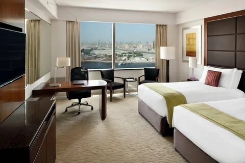 Crowne plaza dubai 5