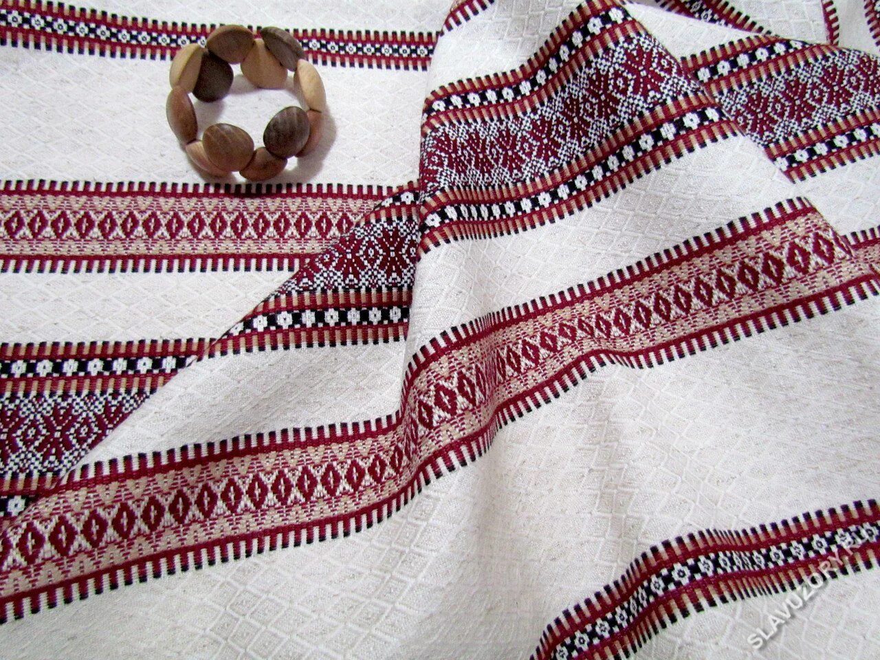 славянские украсы интернет. славянские ткани. ткань на славянские украсы. ткань славянские узоры. тесьма славянская.