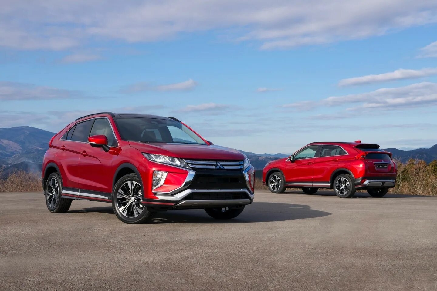 Мягкий кроссовер. Mitsubishi Eclipse Cross 2017. Митсубиси Эклипс кросс 2019. Митсубиси Eclipse Cross. Мицубиси Эклипс кросс 2017.