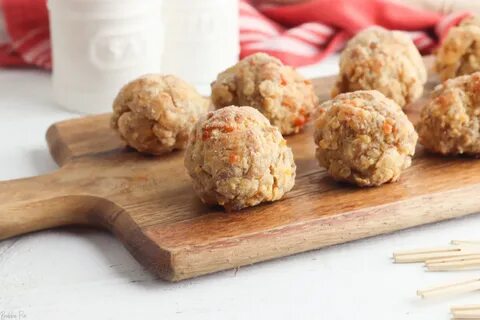 Bisquick Sausage Balls - BubbaPie.