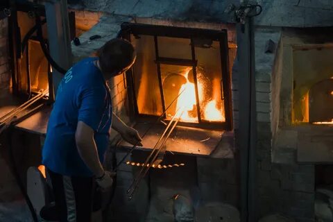 Возникла бы профессия стеклодува если бы стекло