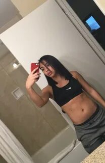 Спортивная 18 летняя 18