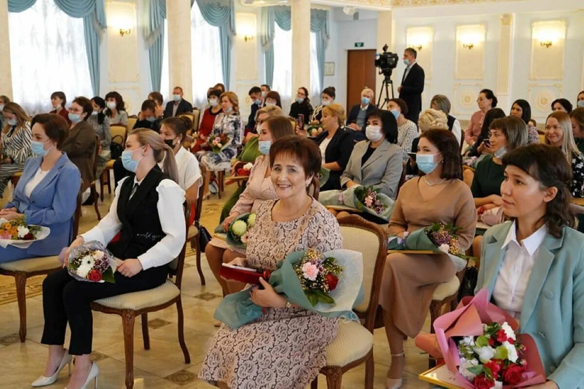 День учителя наука. Новости 5 октября. Награждение учителей на день учителя. 10. Новости 5 октября.