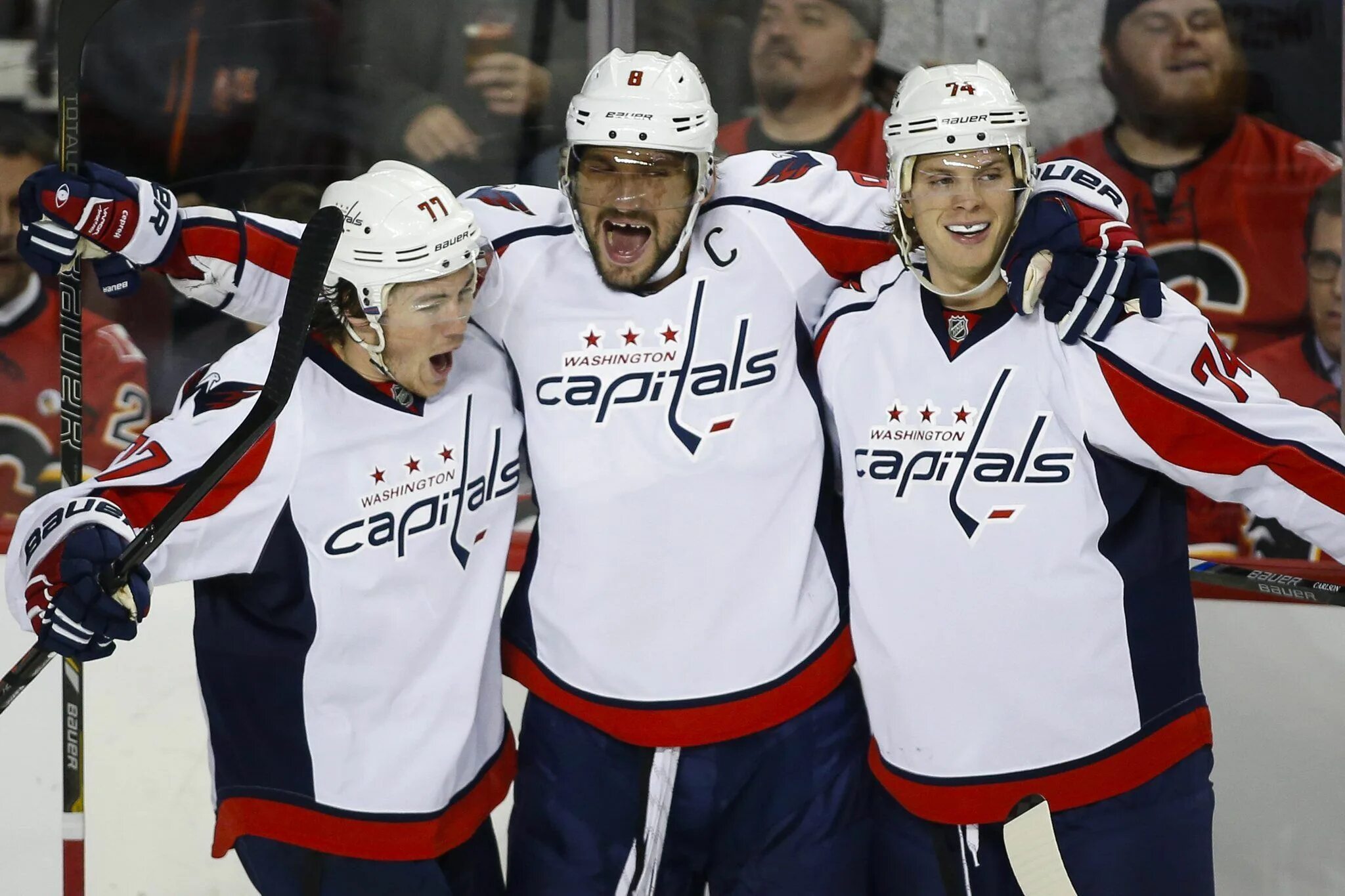 ковальчук и овечкин вашингтон. Nhl washington capitals. хоккейного клуба вашингтон кэпиталз. хоккейного клуба вашингтон кэпиталз. хоккейная команда вашингтон.