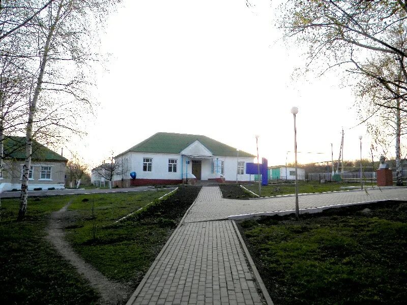 Погода глинное новооскольский. Село глинное белгородская область. Село глинное белгородская область. Старая безгинка школа. Погода глинное новооскольский.