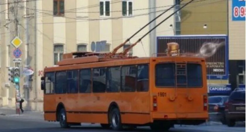 17 троллейбус нижний. Нижний Новгород троллейбусов 1669. Нижегородский троллейбус. Нижегородский троллейбус 13. Двойной троллейбус.