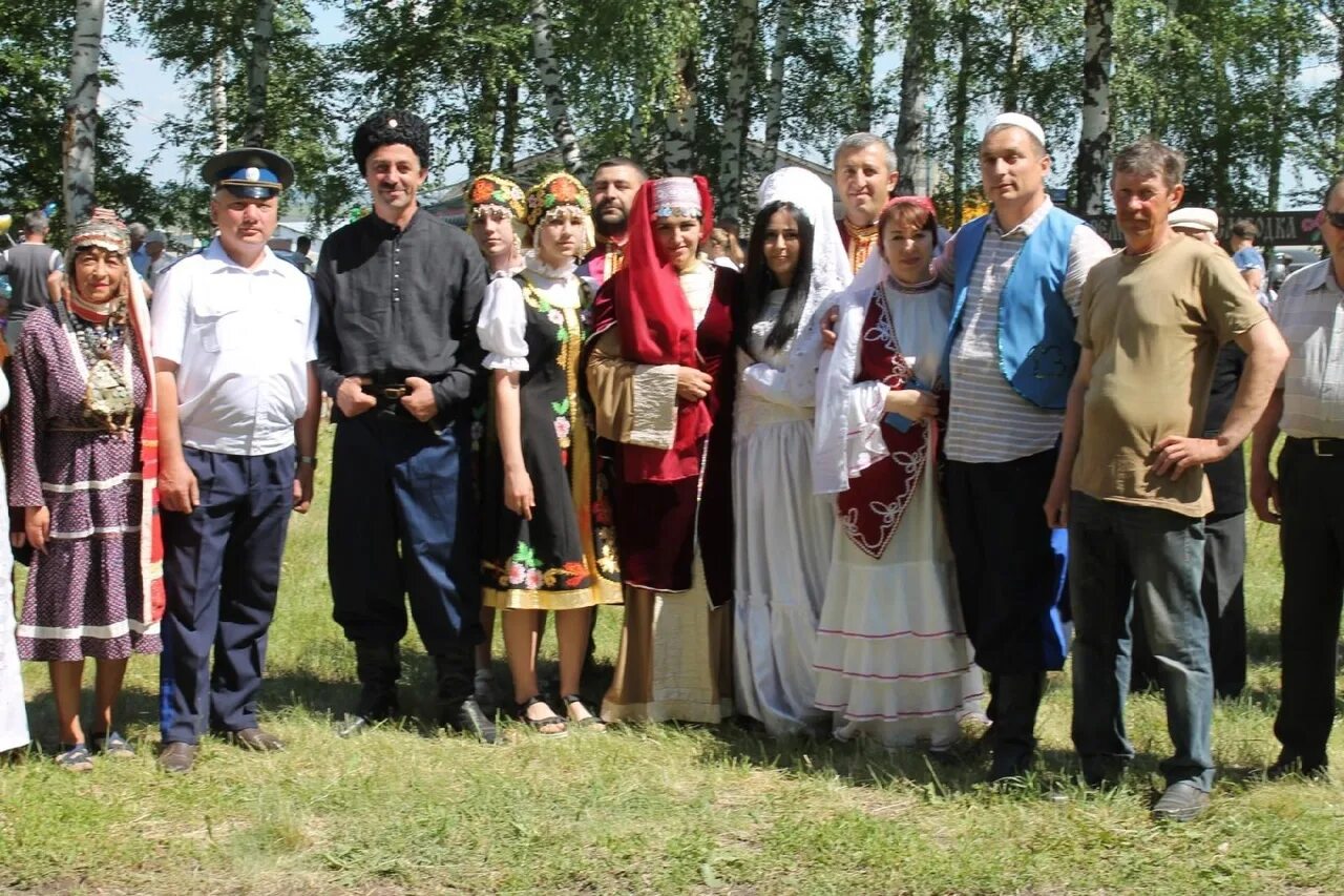 Погода благодаровка одесского района. Село Кирюшкино Бугурусланского района. Село Кокошеевка Бугурусланский район. Село Кирюшкино Бугурусланского района Оренбургской области. Село Нуштайкино Бугурусланского района Оренбургской области.