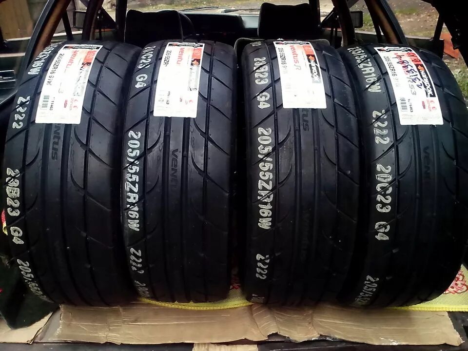 Ханкук r17 лето. Hankook Ventus r-s3 z222. Hankook 235/45r18 94w Ventus r-s3 z222 TL. Hankook Ventus r-s3 z222 225/45 r17. 225 40 18 Hankook.