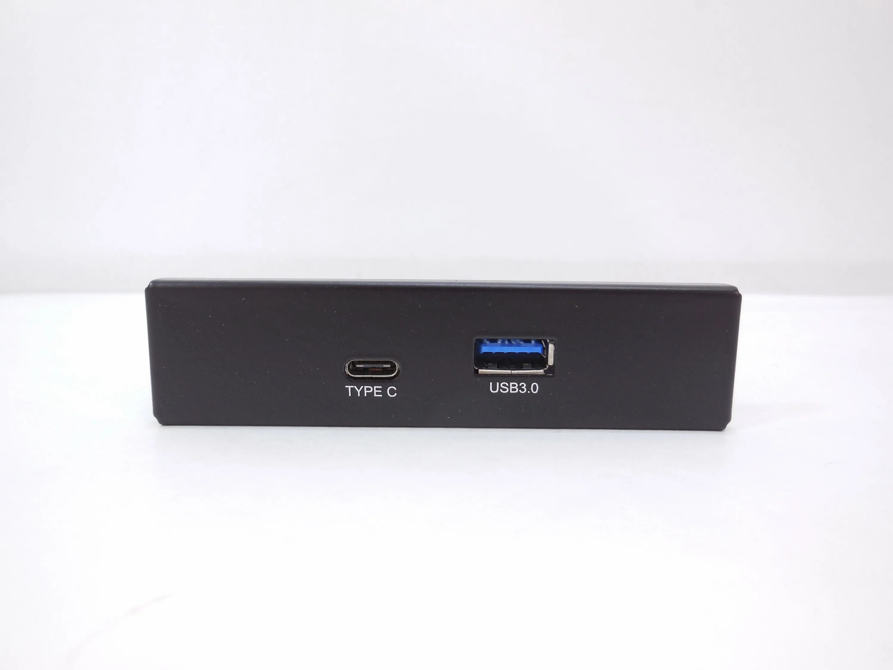 Usb type c на передней панели. Планка usb type c на переднюю панель. порты 3.0 + type-c на переднюю панель. корпус с usb type-c на передней панели. usb концентратор в отсек 5.25 дюйма на 7 портов.