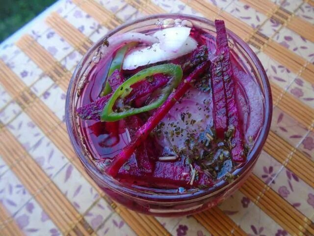 Маринованный турнепс. Свекла нарезанная. Что приготовить из репы на зиму. Репа соленая. Маринованная репа.