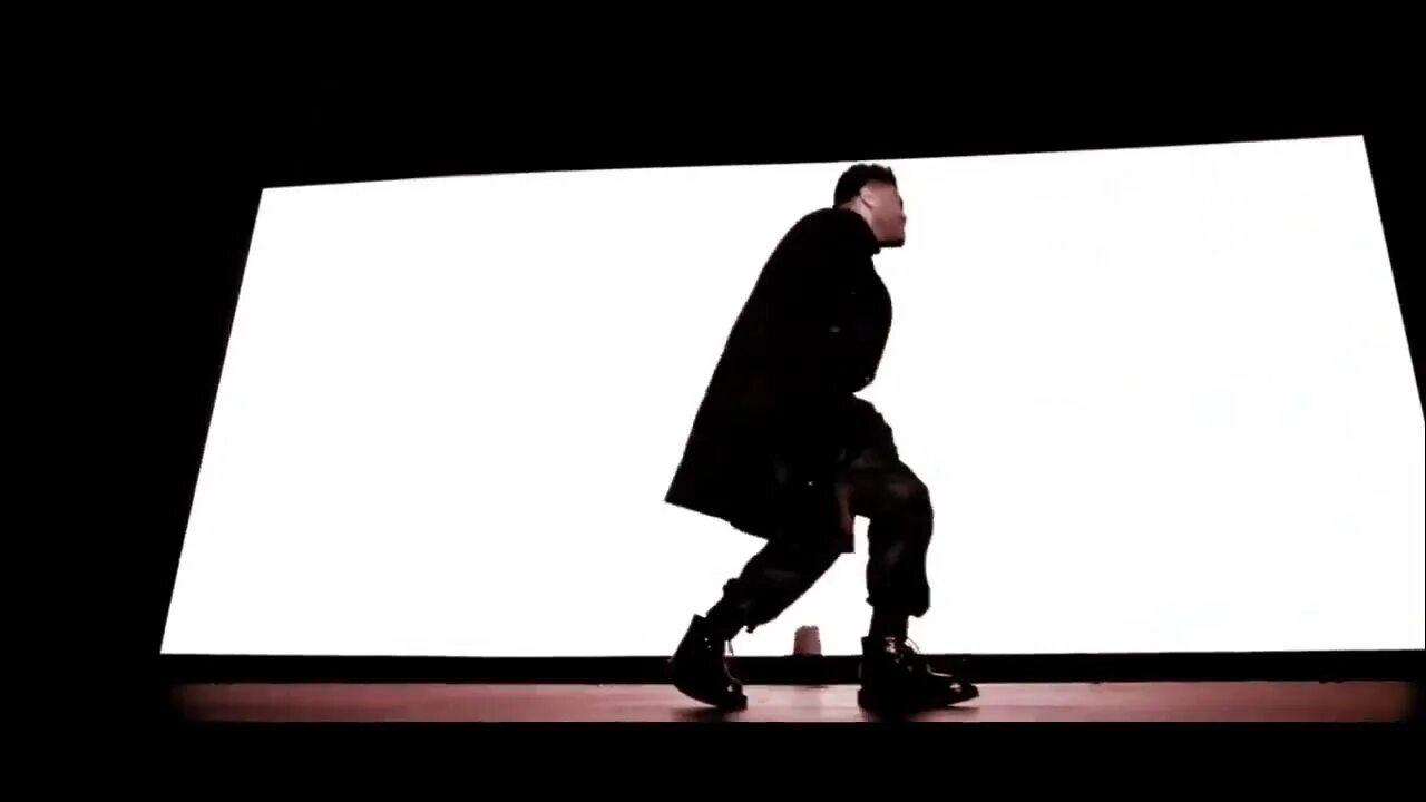 The weeknd my name. The weeknd call out my. call out my name. call out my name обложка. the weeknd call out my name обой.
