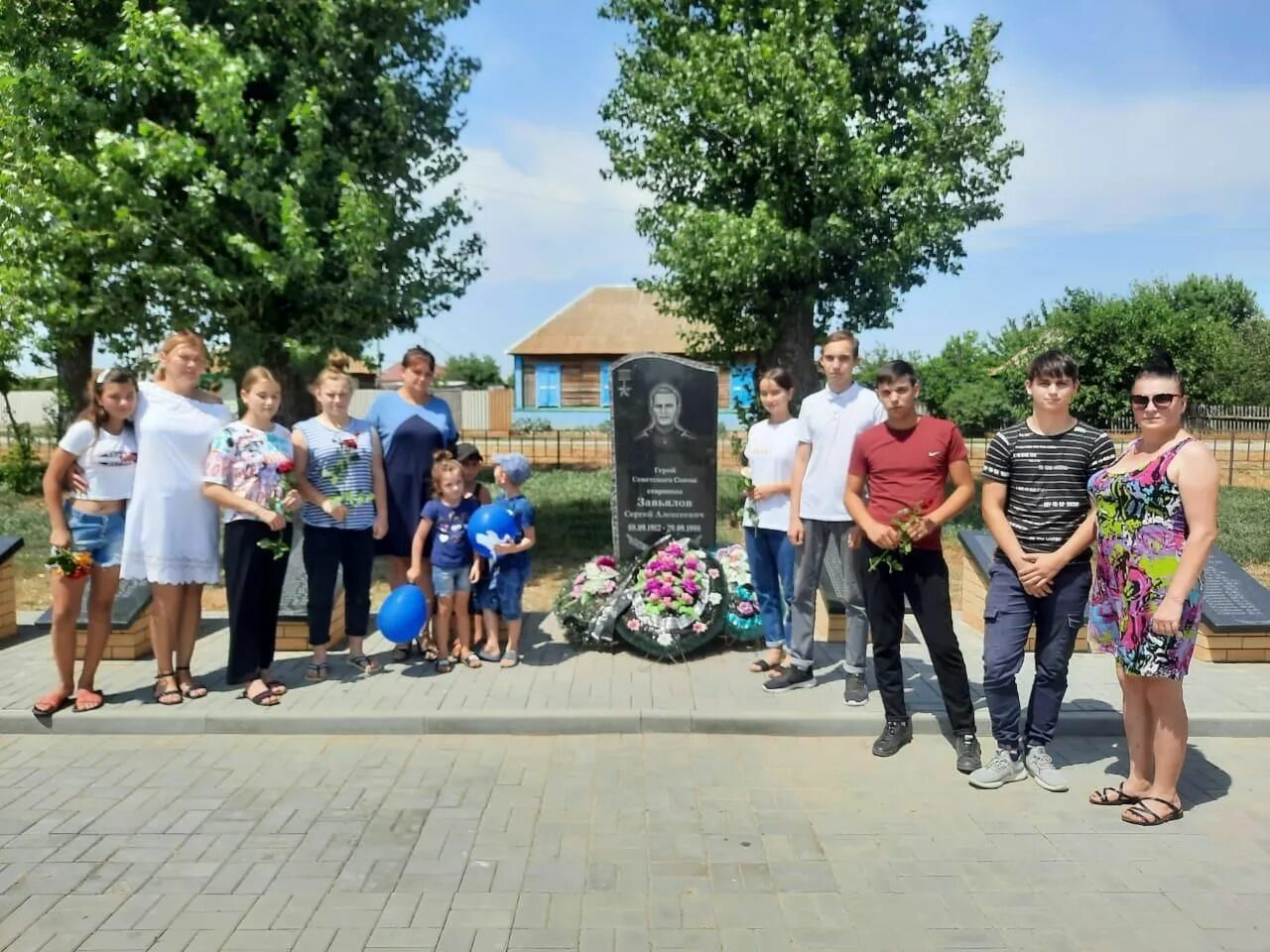 Село Зубовка Астраханская область Черноярский район. Село Ступино Черноярский район. Астраханская область Черноярский район село Ступино. Школа села Ступино Астраханской области Черноярского района.