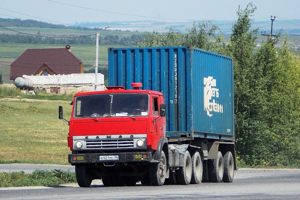 пожарный автомобиль. машина в россоши. 59 пожарная часть. передвижной культурный центр. угнали эвакуатор бердск.