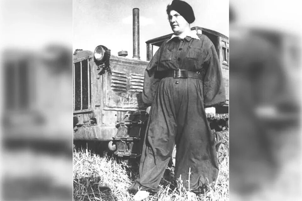 Создание первой в ссср женской тракторной. Тракторная бригада Паши Ангелиной.