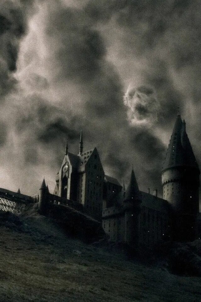Гарри поттер hogwarts castle. Хогвартс наследие хогсмид. Ночное небо над хогвартсом. Хогвартс замок в высоком качестве. Хогвартс.
