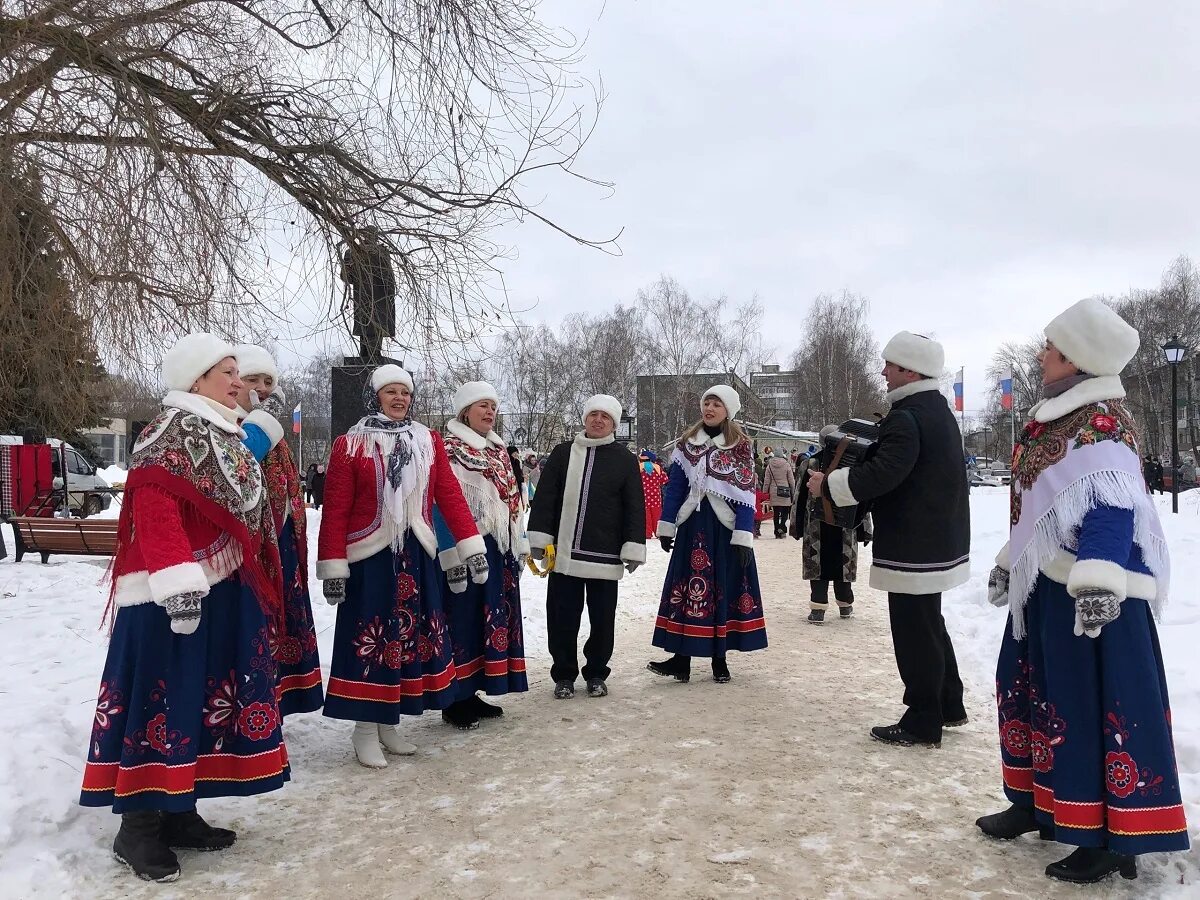 Масленица в городце 2024. Масленица в Городце. Гуляние Городец. Городец новогодние гуляния. Городецкая Масленица.