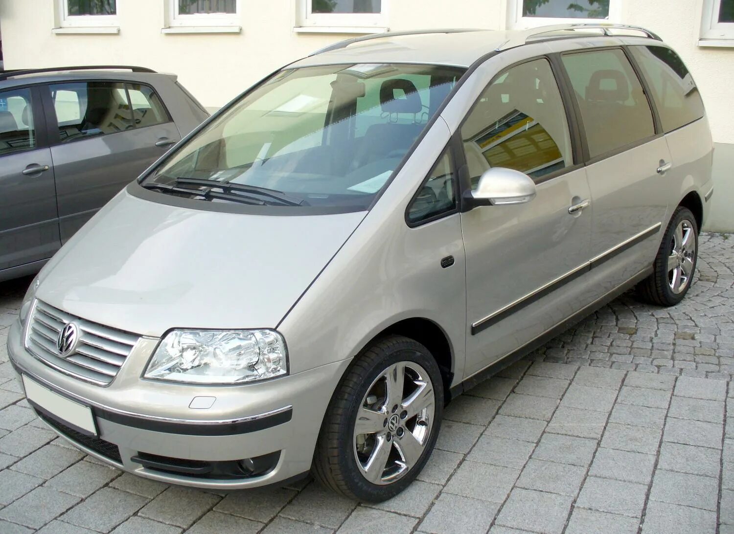 Volkswagen sharan 1.9. Фольксваген Шаран 2004. Фольксваген Шаран 2009. Volkswagen Sharan 1.9 TDI. Фольксваген Шаран 2005.